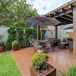 Aconchegante Em Com Piscina Apartamento